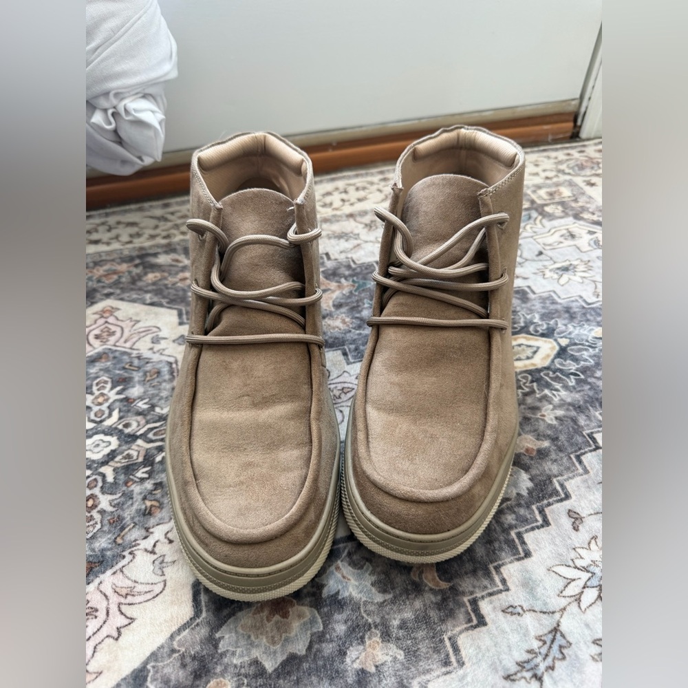 Women’s Booties - Picture 3 of 10